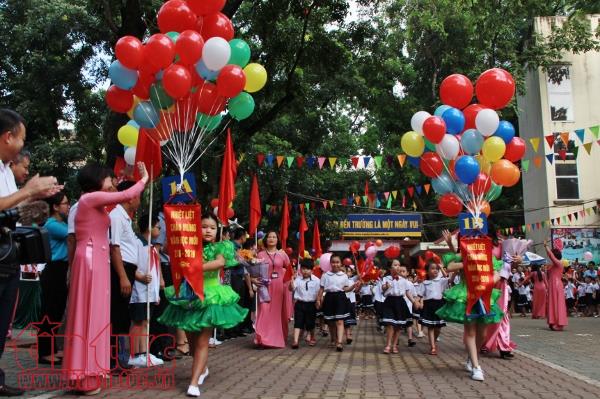 Chưa thay sách giáo khoa lớp 1 từ năm học 2019-2020 ảnh 1